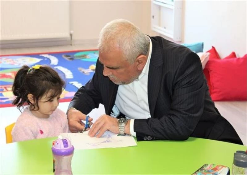 Müftü Erhun 4-6 yaş Kur’an kurslarını ziyaret etti
