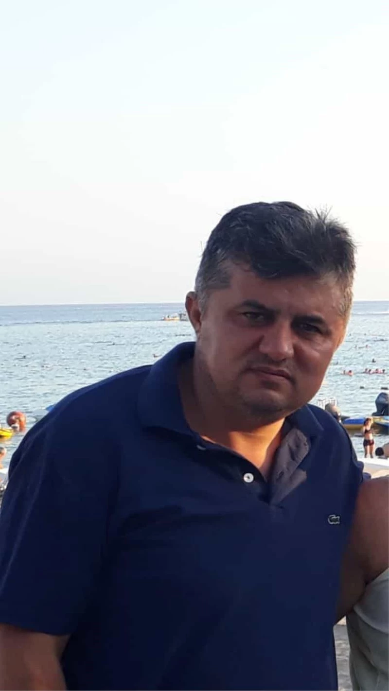 Fabrikanın çatısından düşen işçi hayatını kaybetti
