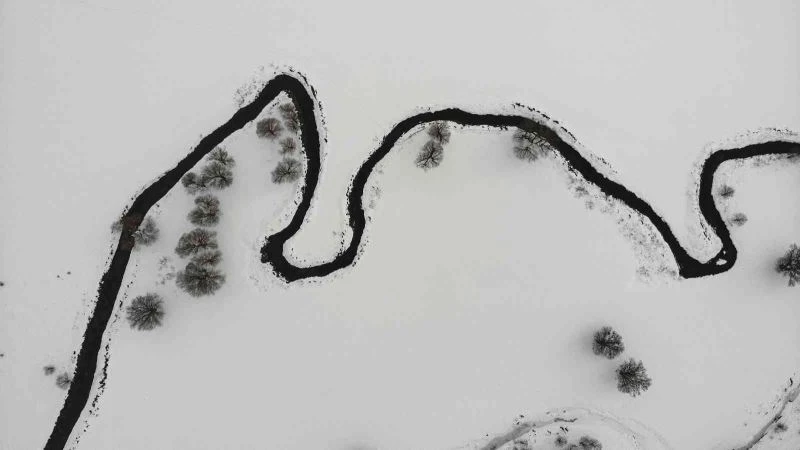 Güzeldere Vadisi’nden kartpostallık kış manzaraları
