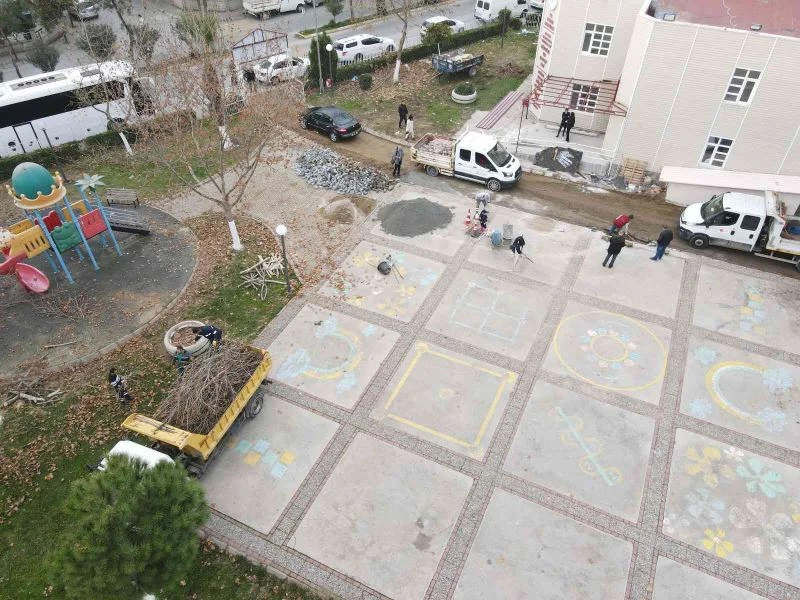 Efeler, üçüncü kreş için hazırlıklara başladı
