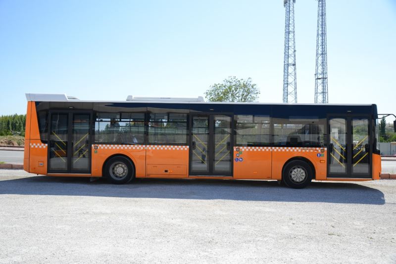 Kırşehir Belediyesi’nden öğrenciye ‘Halk Otobüsü’ desteği
