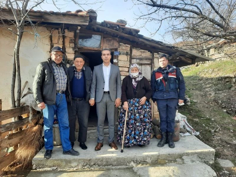 Kaymakam Çiçek: “Şehit ailelerimiz milletimizin baş tacıdır”
