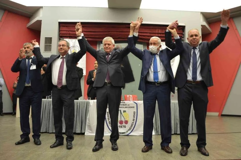 Manisa Pazarcılar Odasının 20 yıllık başkanı seçimi kaybetti
