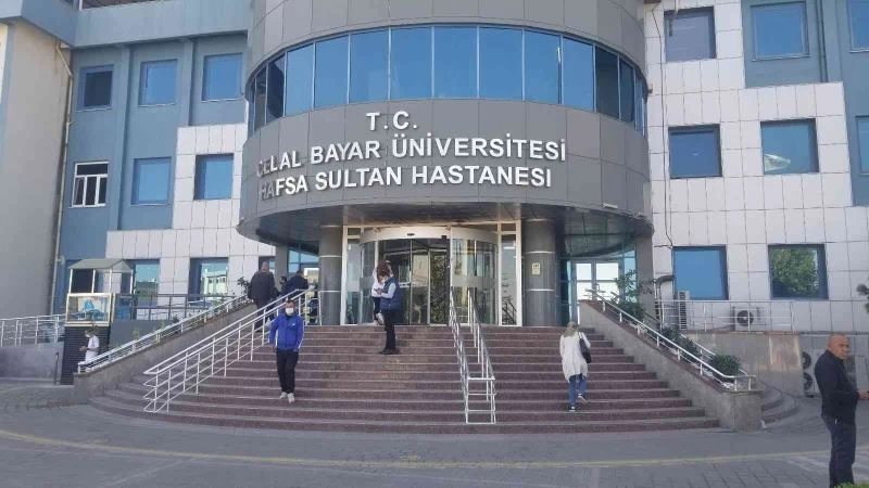 Manisa’da bir kişi içtiği kaçak alkolden zehirlendi
