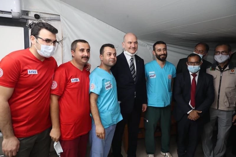 İçişleri Bakanı Soylu’dan Bangladeş’te Arakanlı Müslümanların kaldığı kampa ziyaret
