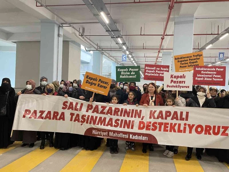 Gaziosmanpaşalı kadınlardan kapalı pazar alanına tam destek
