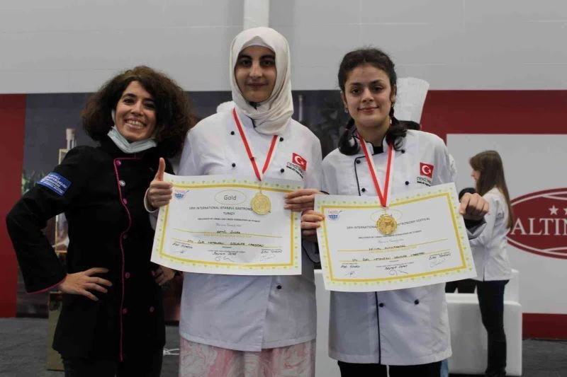 Özel öğrenciler gastronomide de hünerlerini gösterdi
