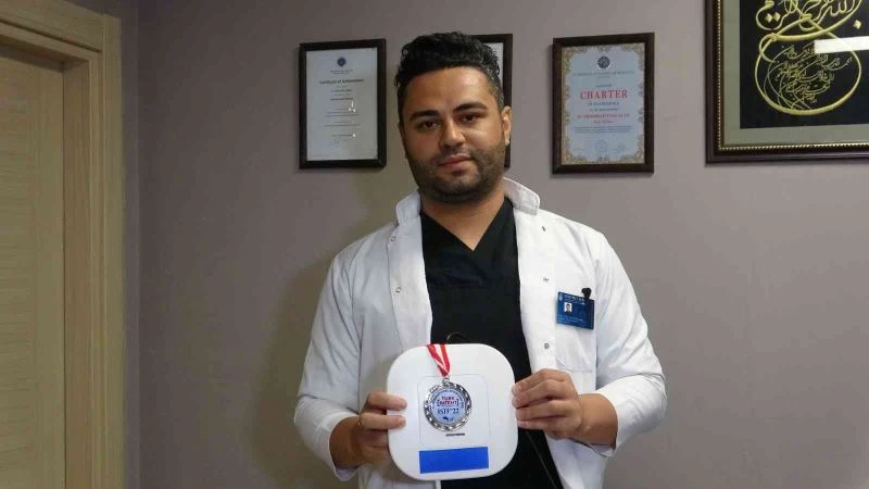 Van’da 5 dakikada check up yapabilen cihaz geliştirildi