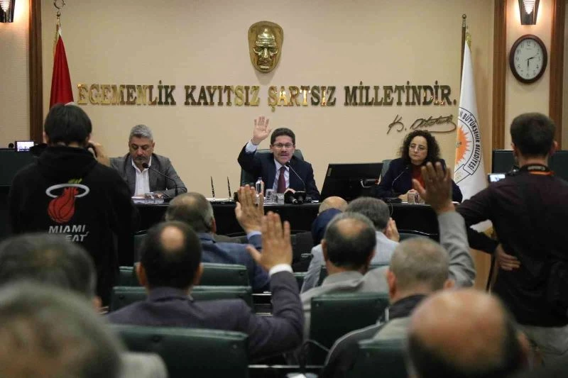 Samsun meclisi toplandı, 37 madde komisyonlara havale edildi
