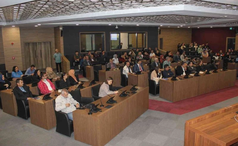 Belediyede hizmet içi eğitimler devam ediyor
