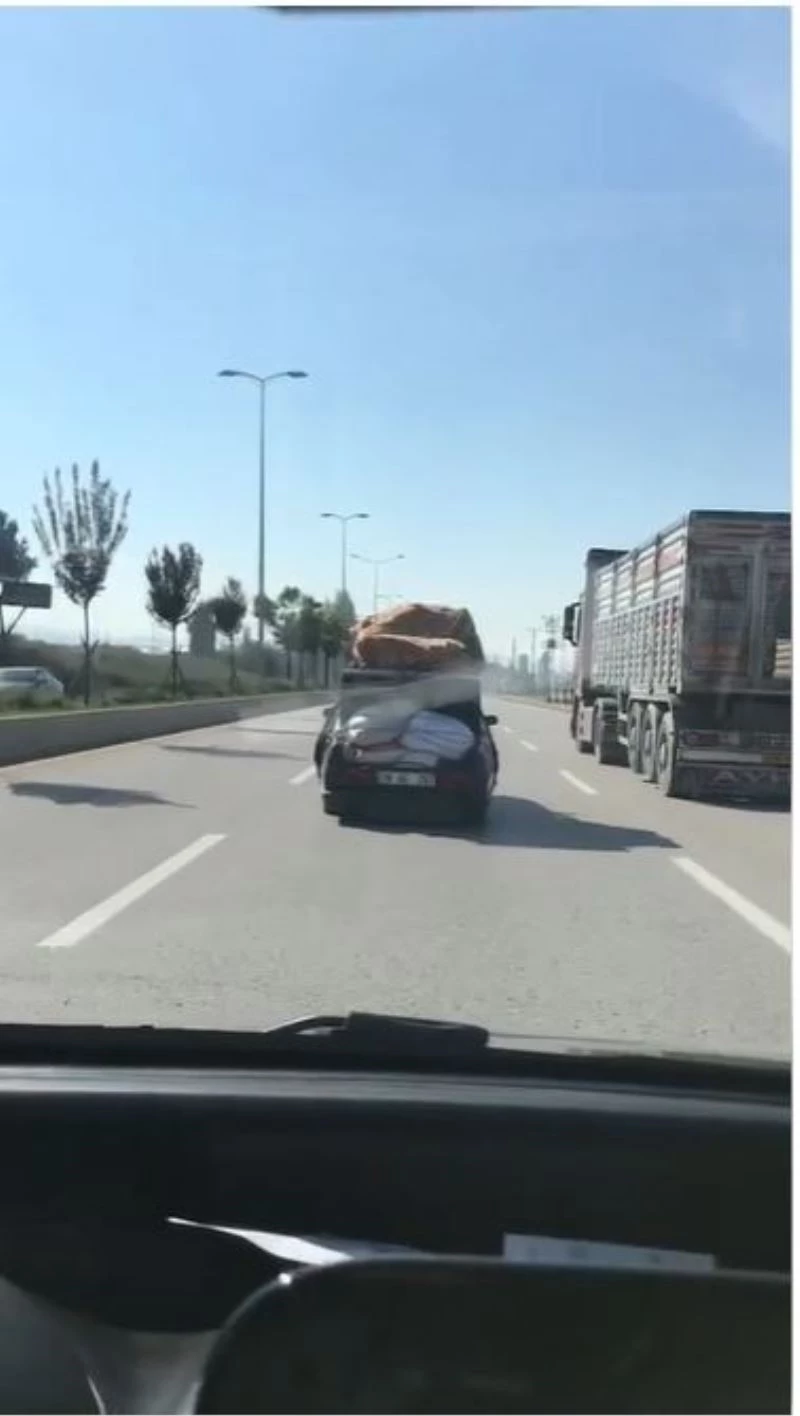 Yük kamyoneti gibi kullandığı aracıyla kilometrelerce yol aldı
