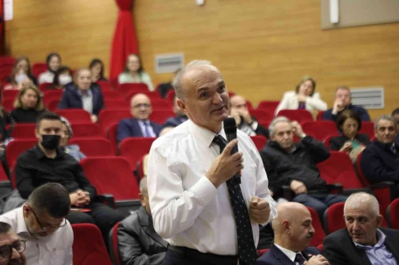 Düzce şehir kimliği ve sosyal bütünleşme sempozyumu başladı
