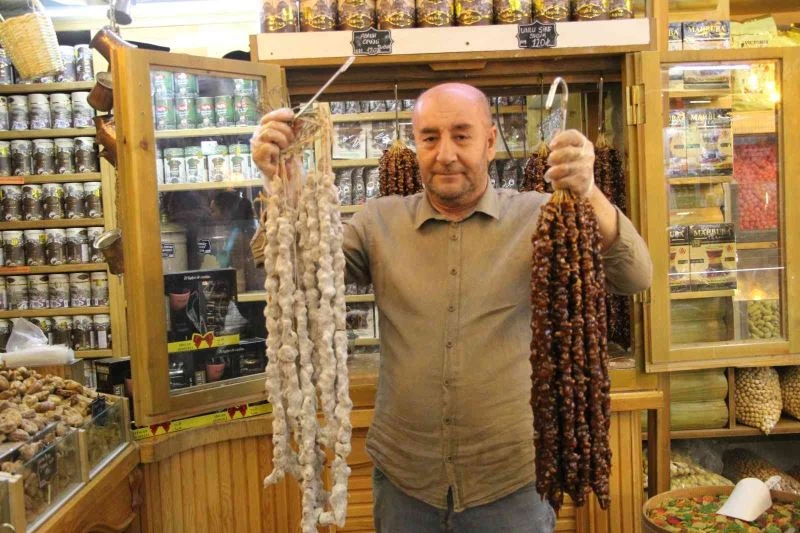 Batman’da bir haftada yarım ton cevizli sucuk satan işletme 60 bin TL gelir elde etti

