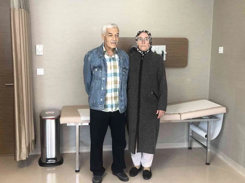 Çapraz böbrek nakliyle hayata tutundular
