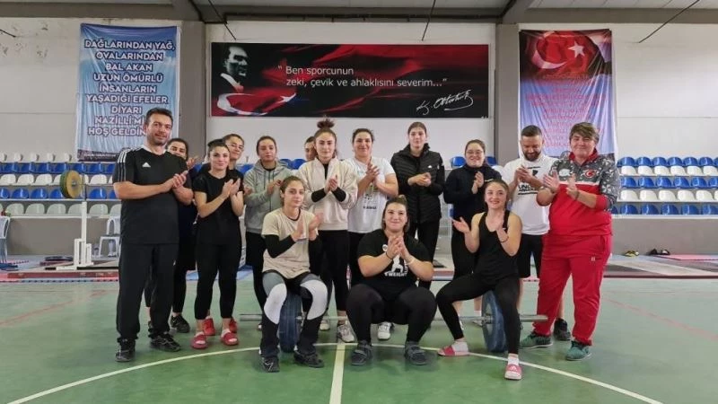 Nazilli’de hazırlandılar, ilk günde 9 madalya kazandılar
