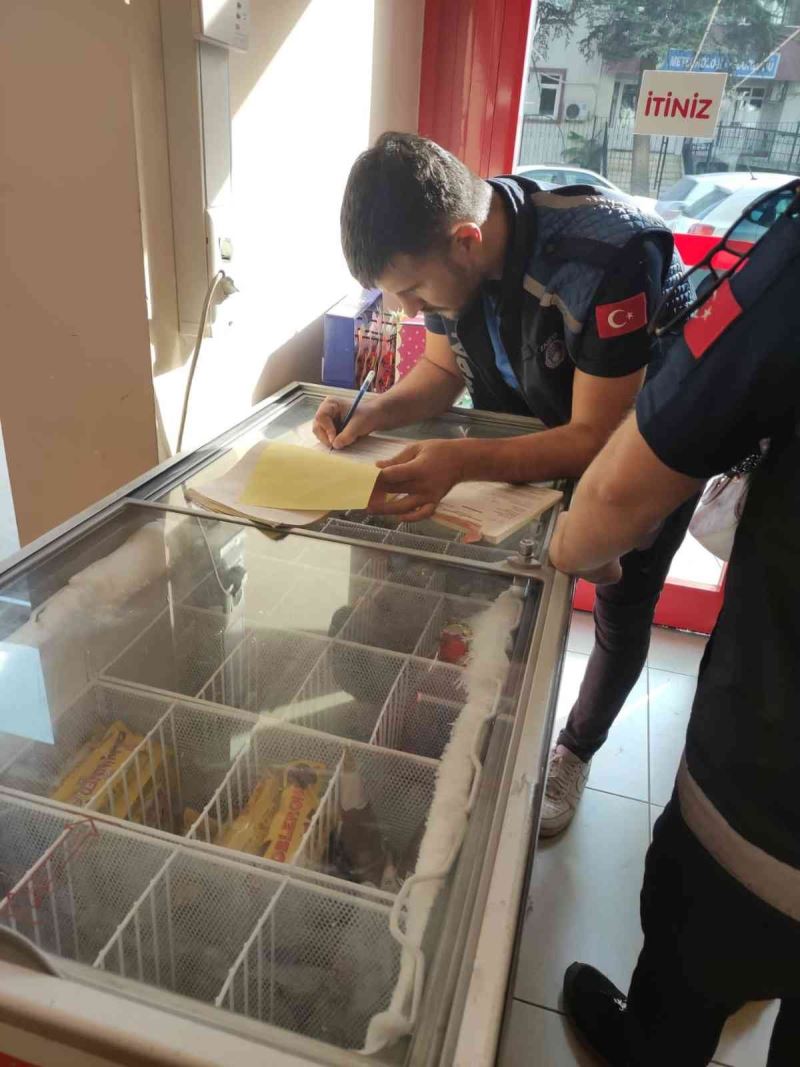 Bingöl’de ekmeğe zam yapan 4 markete ceza kesildi
