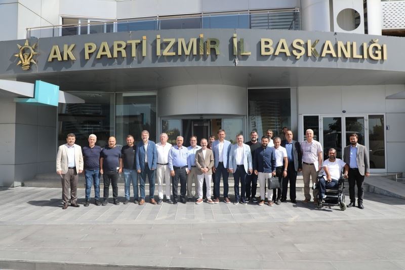 AK Parti İzmir’den ‘bütçe görüşmeleri’ öncesi önemli toplantı
