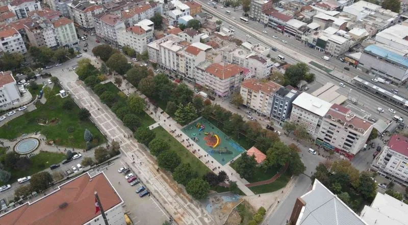 Yıldırım’ın çehresi parklarla güzelleşiyor
