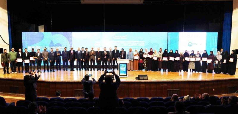 Mardin’de 12 ülkeden bilim insanlarının katıldığı ’Uluslararası Beytulmakdis Akademik Sempozyumu’ başladı
