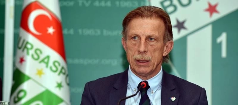 Christoph Daum’a kanser teşhisi konuldu!
