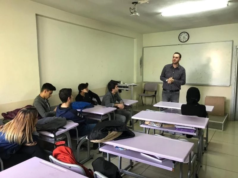 Düzce’de derslik başına düşen öğrenci sayısı 19’a düştü
