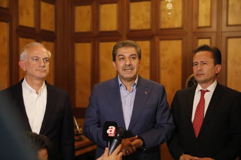 İBB Meclisi AK Parti grubundan Başkan Yazıcı’ya geçmiş olsun ziyareti
