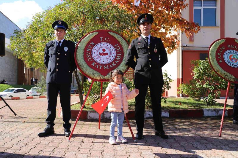 Karasu’da 29 Ekim Cumhuriyet Bayramı çelenk töreni
