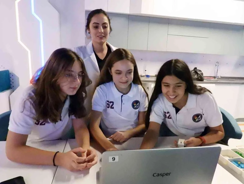 Bilim Merkezinden öğrencilere yarışma

