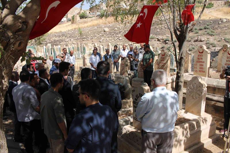 Terör örgütü PKK aynı gün Siirt ve Mardin’de çocuklarla birlikte 63 kişi katletti
