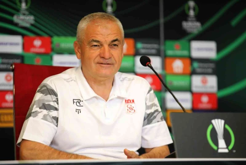 Rıza Çalımbay: “Gruptan çıkacağımıza inanıyorum”