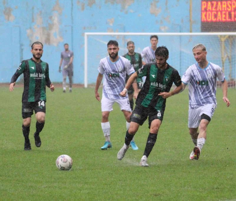 TFF 2. Lig: Pazarspor: 1 - Kocaelispor: 3
