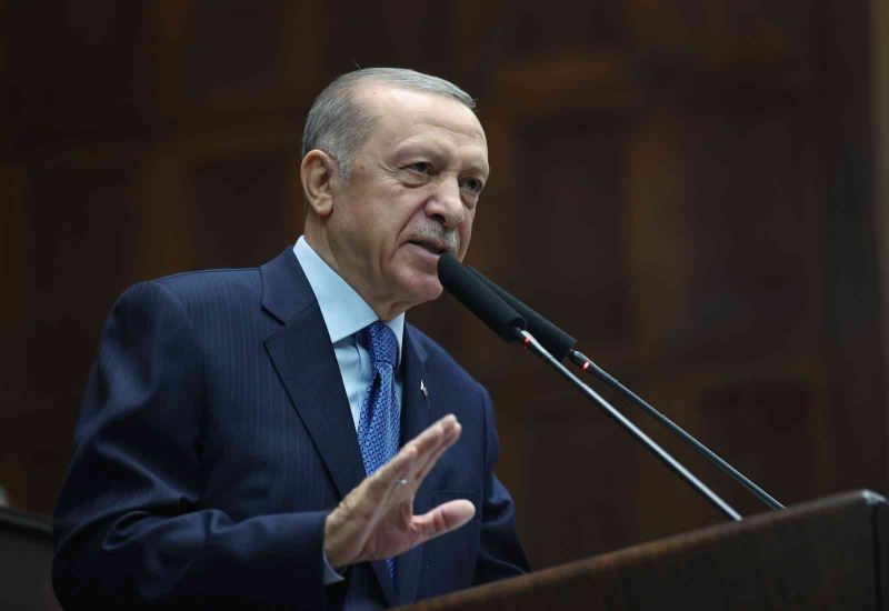 Cumhurbaşkanı Erdoğan: “Dürüstsen, samimiysen çözümü yasa değil anayasa düzeyinde sağlayalım