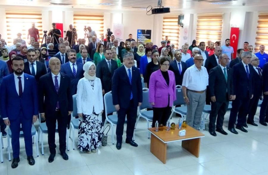 Bakan Yanık: “Ülkemizin yüzde 9,7’sini 65 yaş ve üzeri nüfus oluşturuyor”