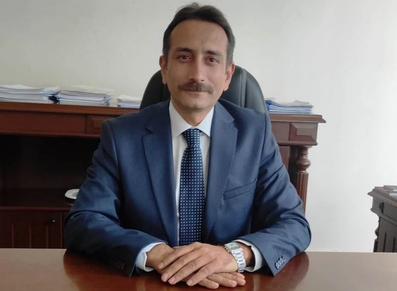 Selendi Kaymakamlığı Yazı İşleri Müdürü Yağız görevine başladı
