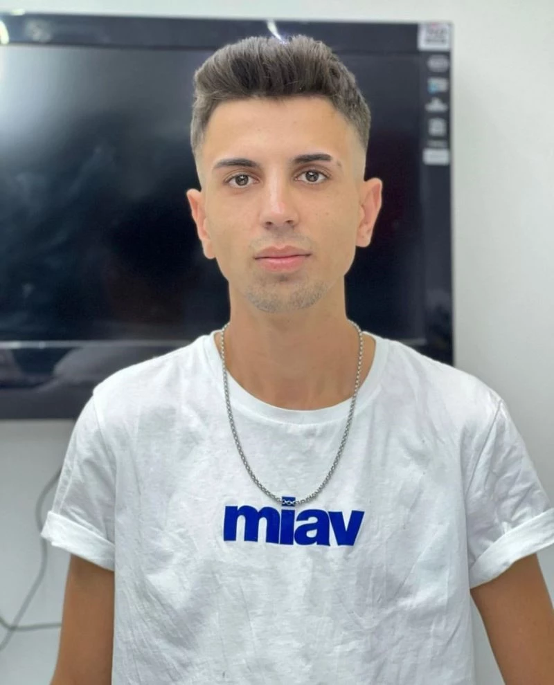 Babasının arabasıyla evden ayrılan gençten 5 gündür haber alınamıyor
