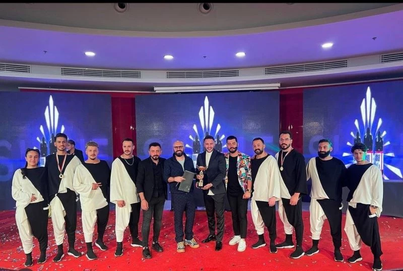 Antalya’da renkli saç tasarımı eğitimi
