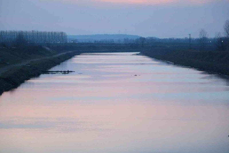 Edirnelilerin korkulu rüyalarını tarihe karıştıran ’Kanal Edirne’ nehirlerde taşkın kabusunu önledi
