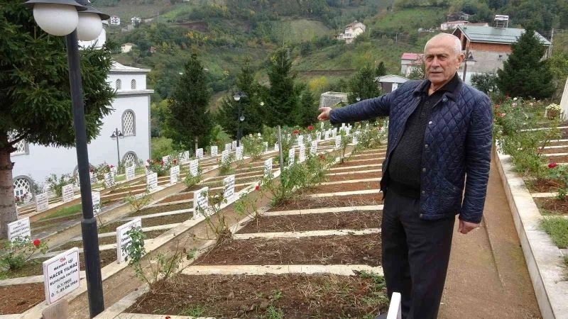 Çanakkale Şehitliği’nden esinlendi, tek tip mezar hayalini gerçekleştirdi
