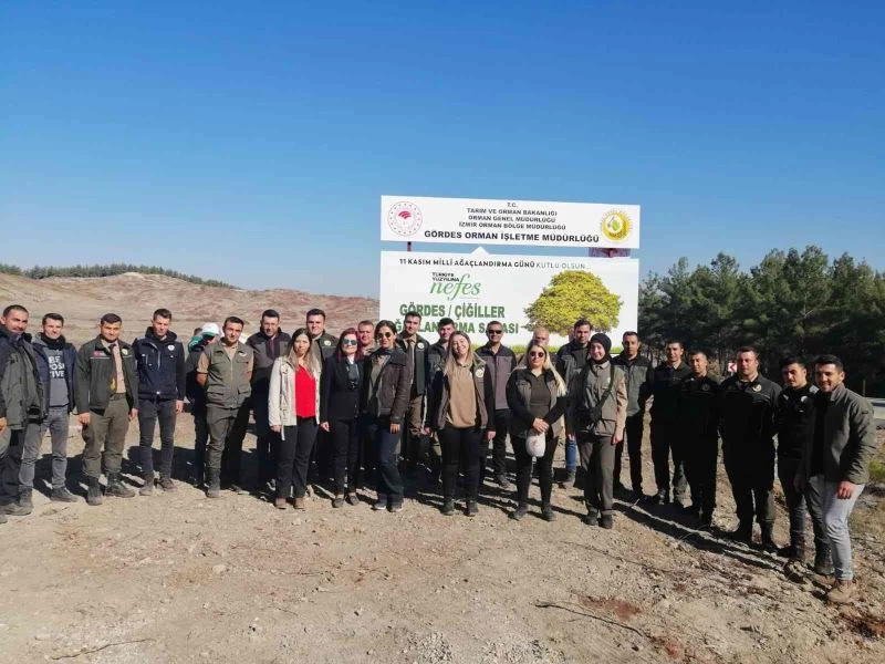 Gördes’te 5 bin fidan toprakla buluştu
