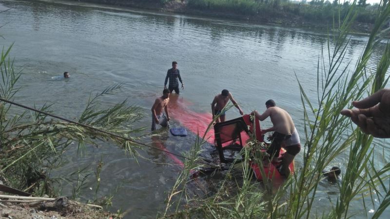 Mısır’da su kanalına düşen otobüste can kaybı 24’e yükseldi
