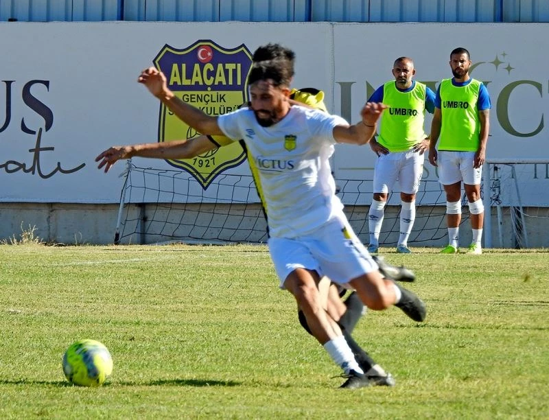 Alaçatıspor deplasmandan 1 puanla döndü
