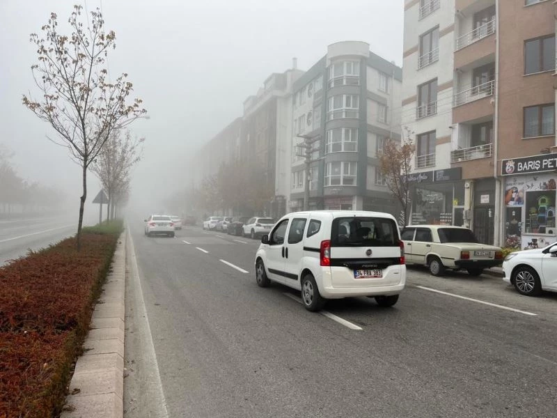 Yüksek bölgeler güne ‘sis’ altında başladı

