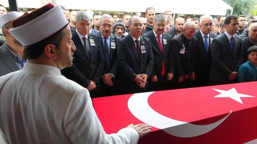 Osmaniye Şehidini Göz Yaşları Arasında Ugurladı