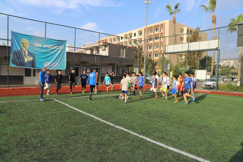 Akdeniz Belediyesi Kış Spor Okulu’nda antrenmanlar başladı
