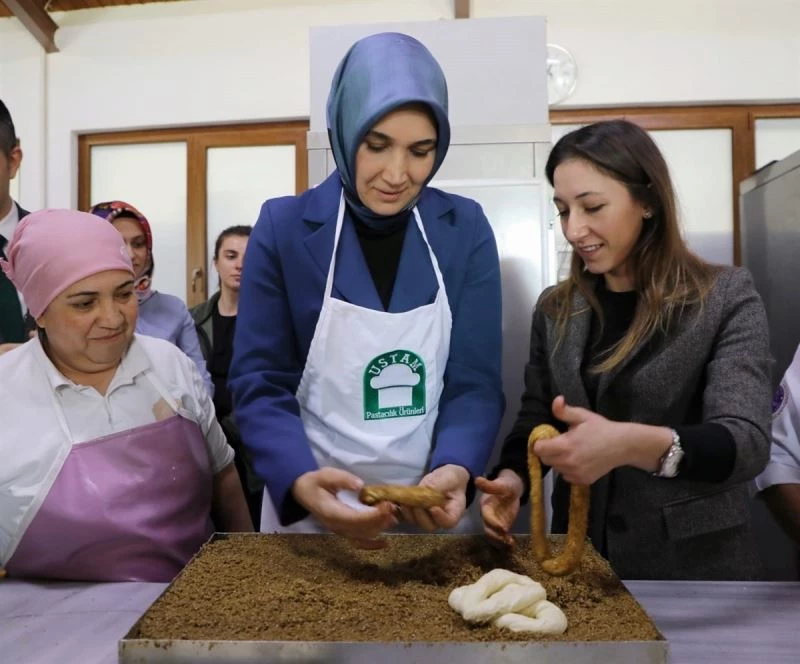Vali Yiğitbaşı: “Kadınlar üretmekten, çalışmaktan vazgeçmemeli”
