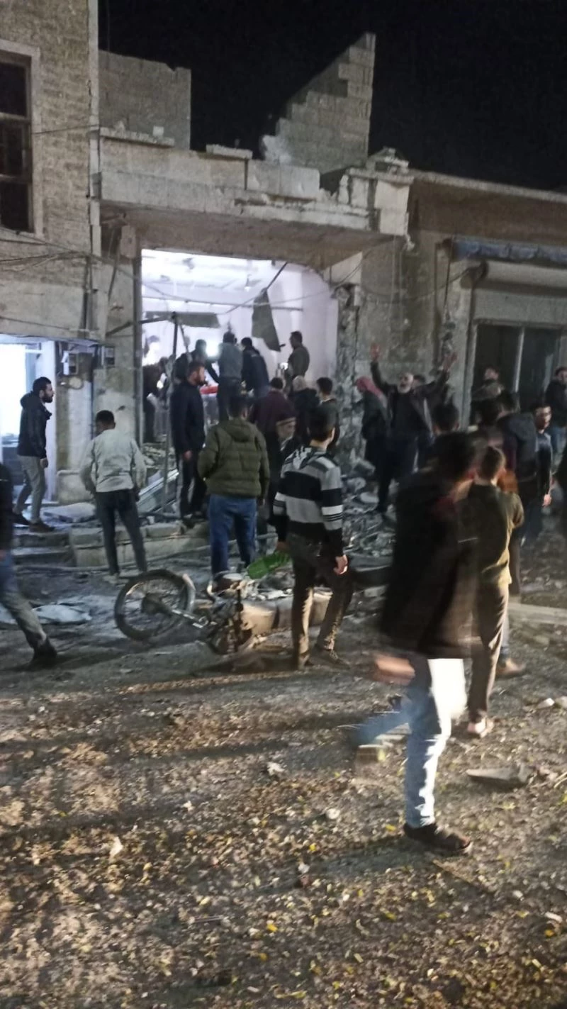 Terör örgütü PKK’dan Azez’e roketli saldırı: 3 ölü
