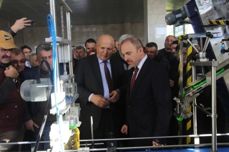 Bayburt’ta yöresel ürünler ve turşu fabrikasının açılışı gerçekleştirildi
