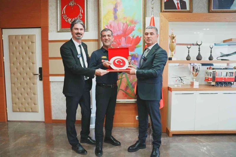 Dünya 3 Bant Bilardo Şampiyonu Taşdemir: 