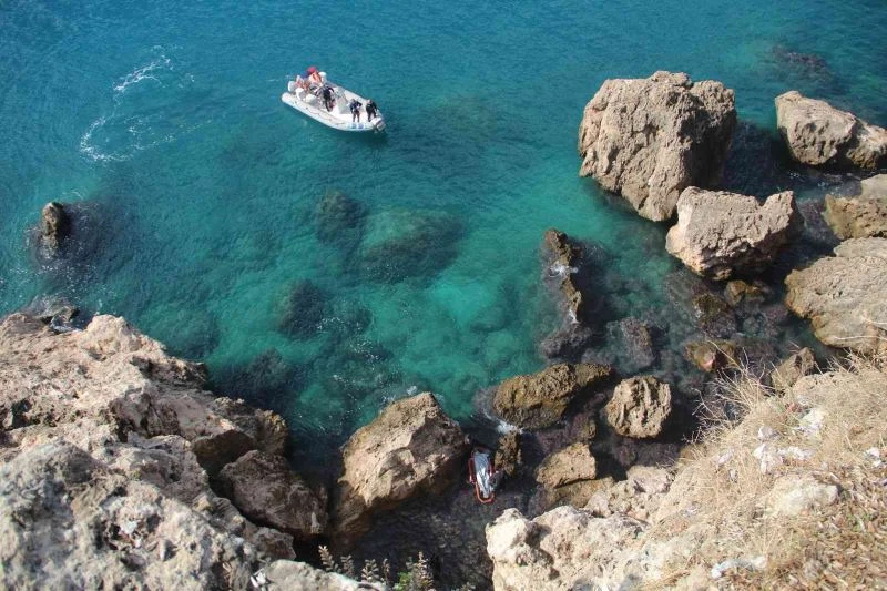 Falezlerde 22 yaşında bir gencin cesedi bulundu
