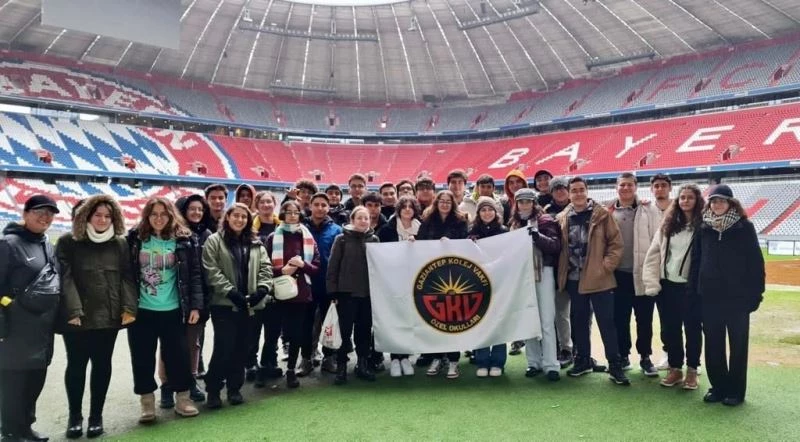Gaziantep Kolej Vakfı öğrencileri yurtdışı Bilim ve Kültür gezisinde
